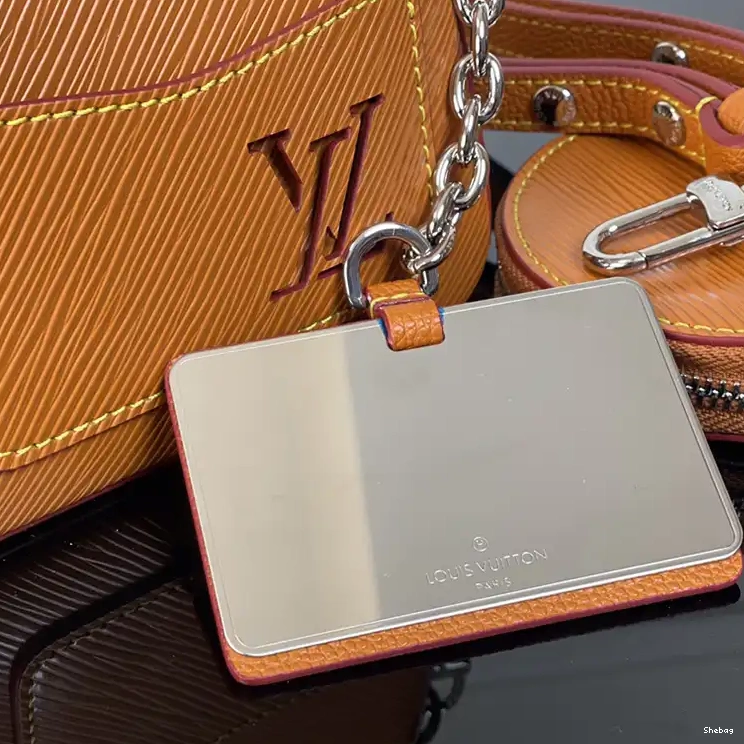 LV 2304DJ0073 Bag 0727